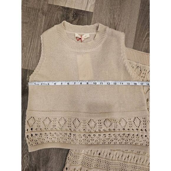 Solitaire 2 Piece Knit Skirt and Tank Set Size Medium - Picture 2 of 7